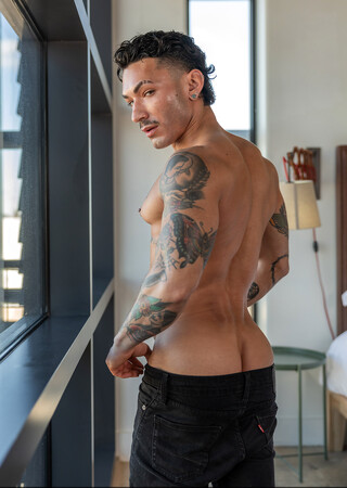 ALEX KOF & SIREN SANTIAGO