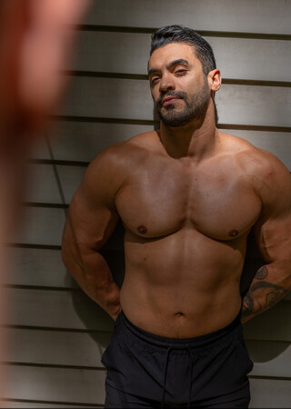 Arad Winwin & Gage Palmer