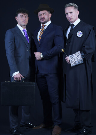 Capo Dei Capi: Pinched