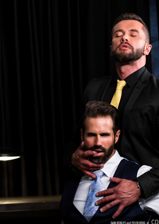 Come Right In And Play