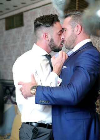 Full Disclosure, Editor's Cut