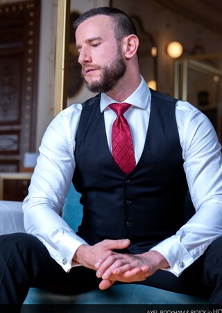 Hotel-X: Dry Cleaning