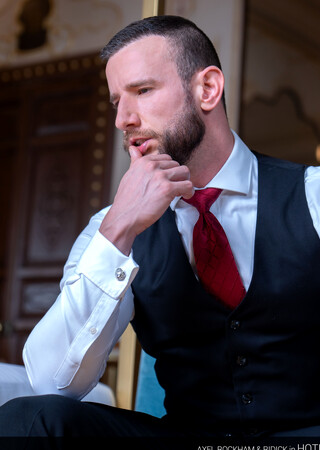 Hotel-X: Dry Cleaning