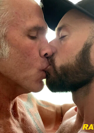 THE MUSCLE DADDY WITH A DYSON ASS