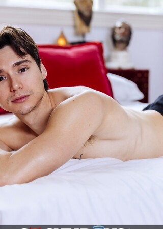 Flip OFF - Starring CockyBoys Exclusive Seth Cain & Leo Grand