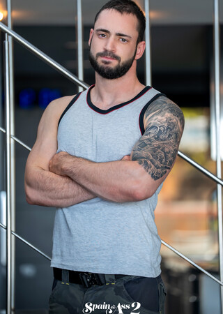 Spain in the Ass 2: MrDeepVoice's First Double-Penetration Gangbang