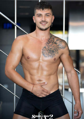 Spain in the Ass 2: MrDeepVoice's First Double-Penetration Gangbang