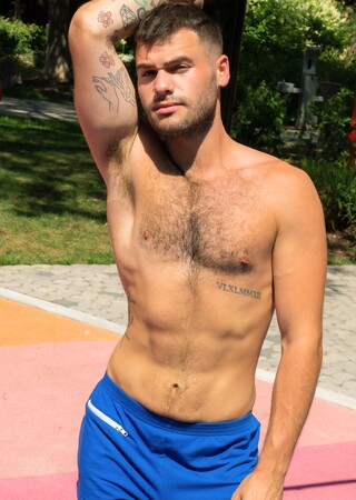 Gymnasts, Channel: Casual Dudes