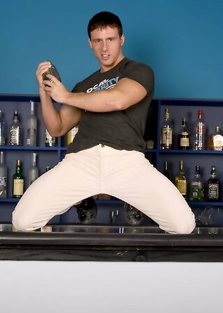 Leo, Reese & Vincent. Classic Scene (Apr, 2009)