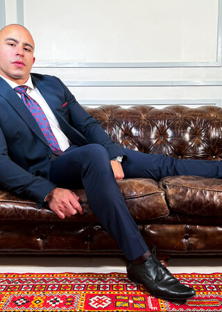 Alan Vicenzo's Casting by Men at Play